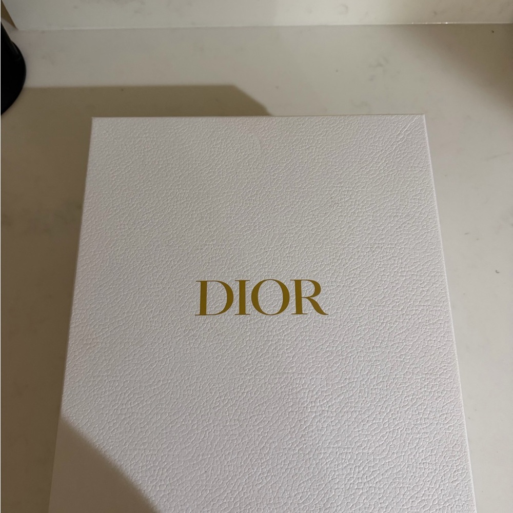Dior tennis shoes